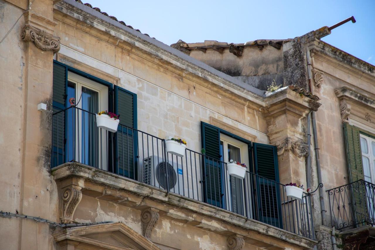 Casa Vacanza Da Dina Modica Extérieur photo